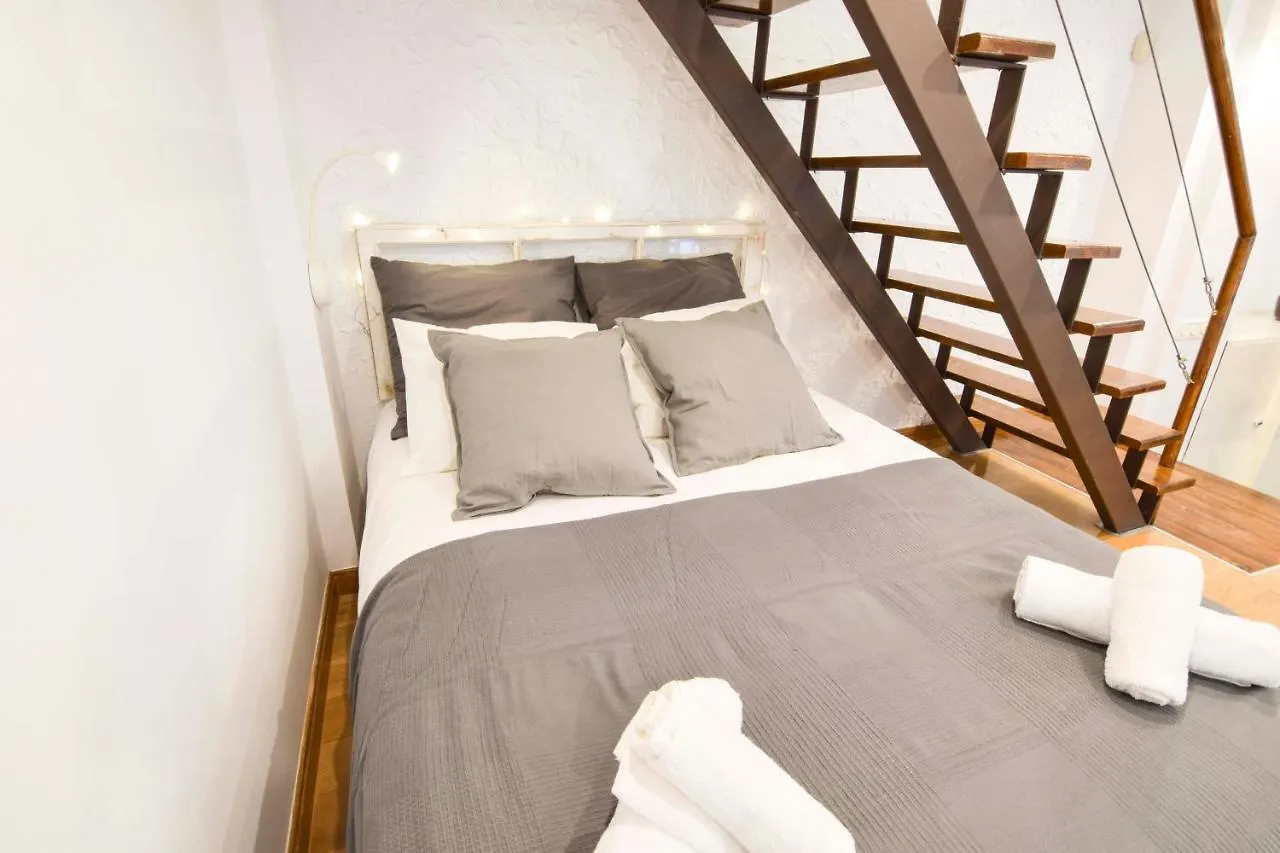 P&P Apartmens Alamos Malaga